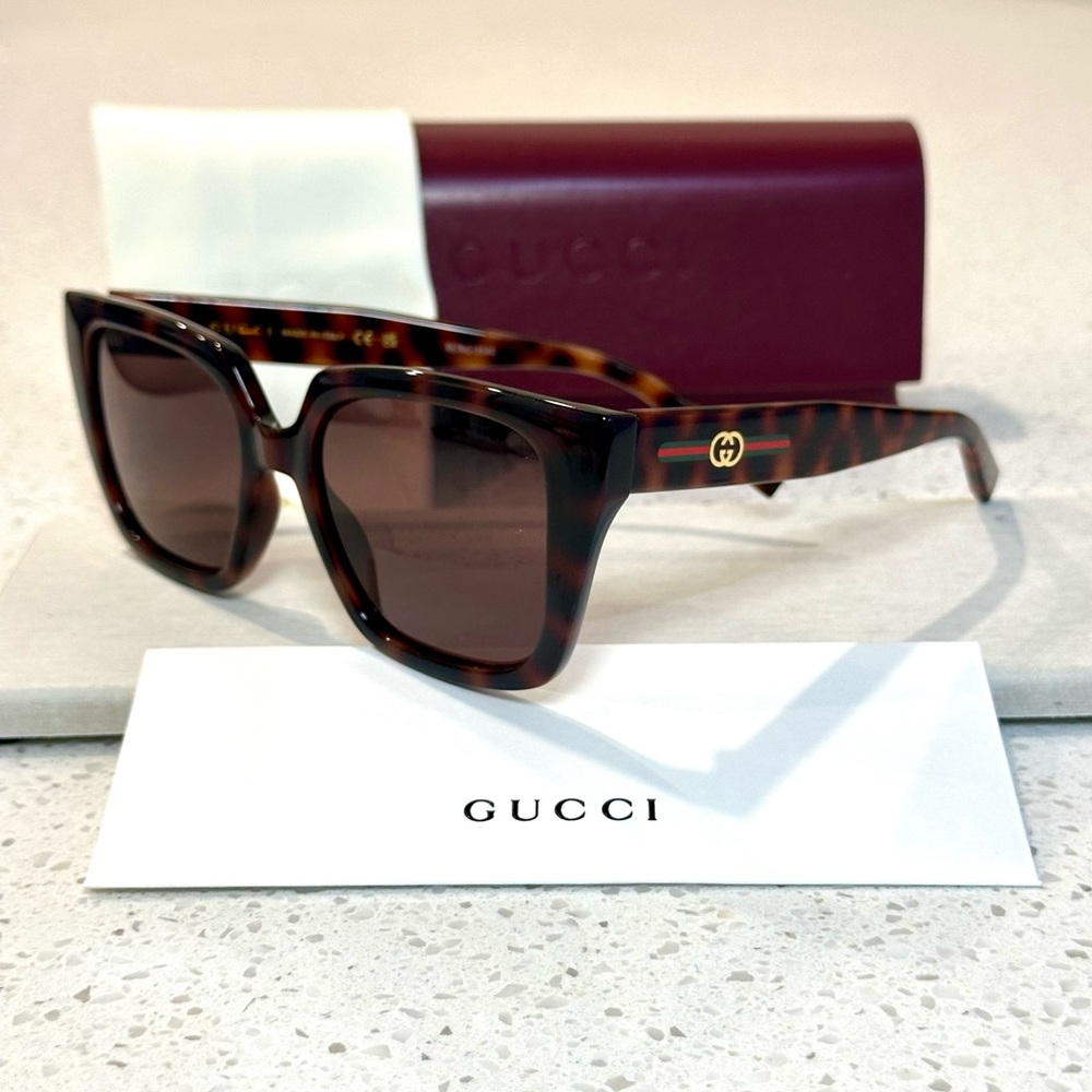 New! GUCCIG Brown Tortoise Women’s Sunglasses 54mm